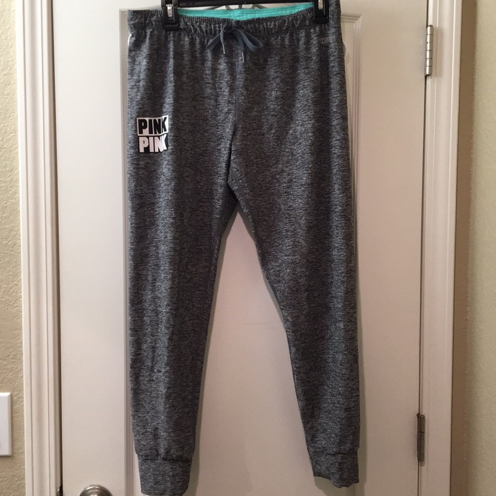 PINK Ultimate Yoga Legging